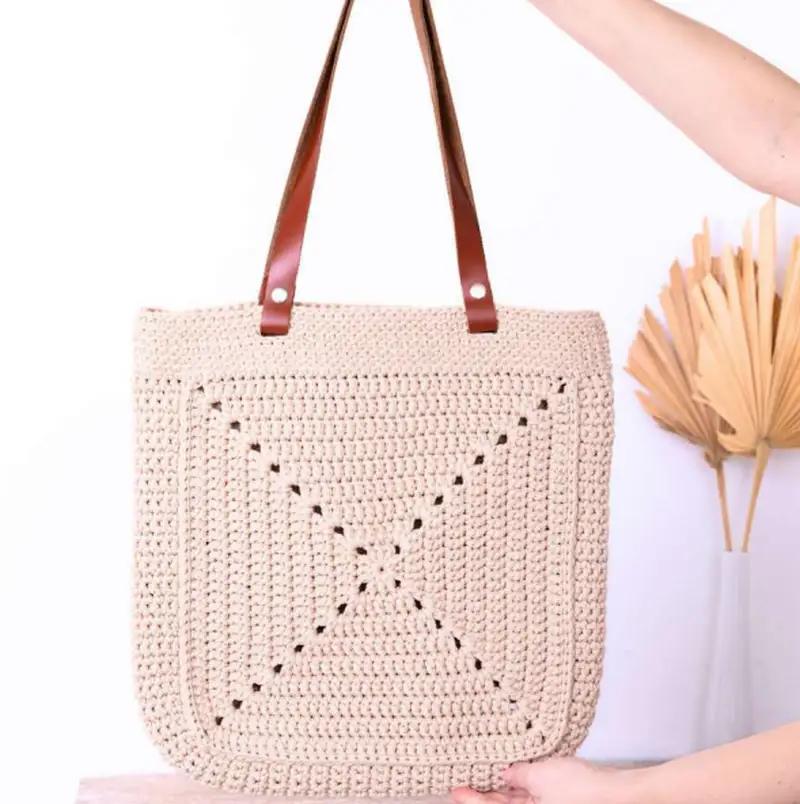 Complimentary Intermediate crochet pattern: Granny Square Bag Crochet Pattern - Simple to follow guide