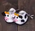 Adorable Cow Baby Booties Crochet Pattern step 4 - final assembly and finishing