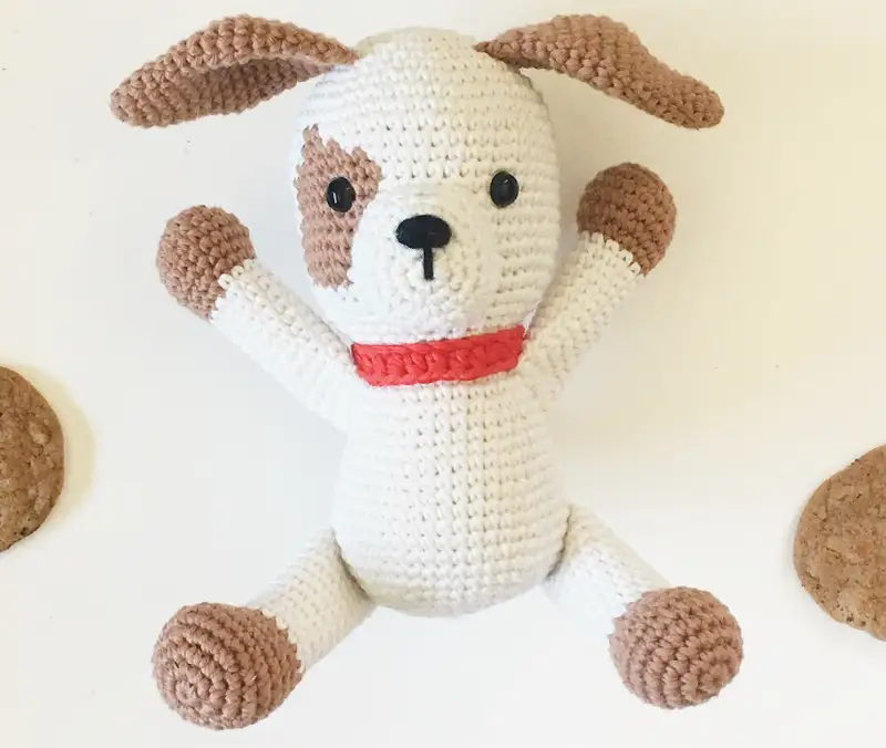Complimentary Intermediate crochet pattern: Puppy Chip Amigurumi Pattern - Simple to follow guide