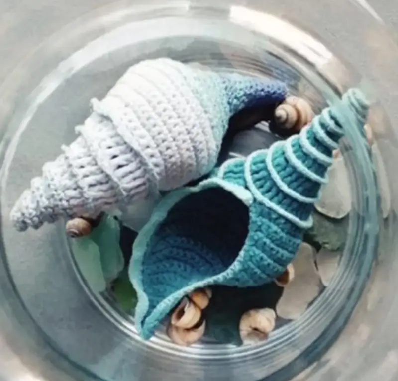 Complimentary Intermediate crochet pattern: Tulip Shell Crochet Pattern - Simple to follow guide