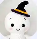 Cute Ghost Plushie Amigurumi Pattern step 4 - final assembly and finishing