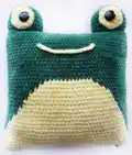 Frog Pillow Pattern step 3 - details and accessories