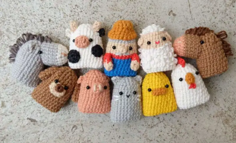 Complimentary Beginner Friendly crochet pattern: Farm Finger Puppet Set Amigurumi Pattern - Simple to follow guide