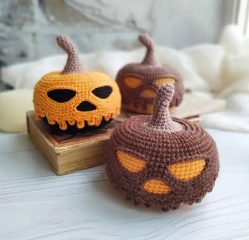 Complimentary Intermediate crochet pattern: Halloween Pumpkin Amigurumi Pattern - Simple to follow guide