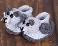 Adorable Kitty Baby Booties Crochet Pattern step 3 - details and accessories