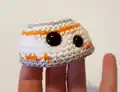 BB-8 Droid Amigurumi Pattern step 2 - assembly progress