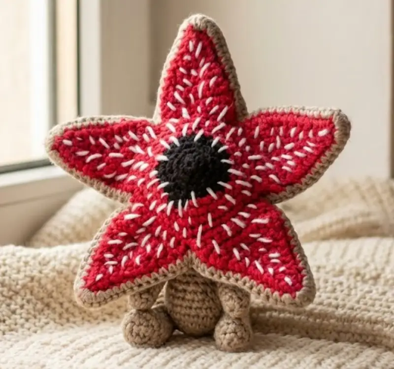 Complimentary Advanced crochet pattern: Demodog Amigurumi Pattern - Simple to follow guide