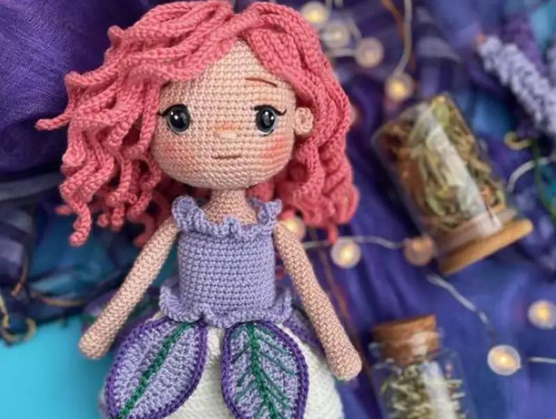 Complimentary Intermediate crochet pattern: Iris Flower Doll Amigurumi Pattern - Simple to follow guide