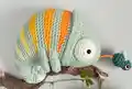 Chameleon Conrad Musical Toy Amigurumi Pattern step 1 - construction progress