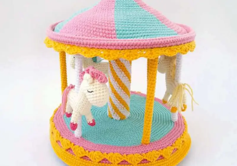 Complimentary Advanced crochet pattern: Merry-Go-Round Carousel Crochet Pattern - Simple to follow guide