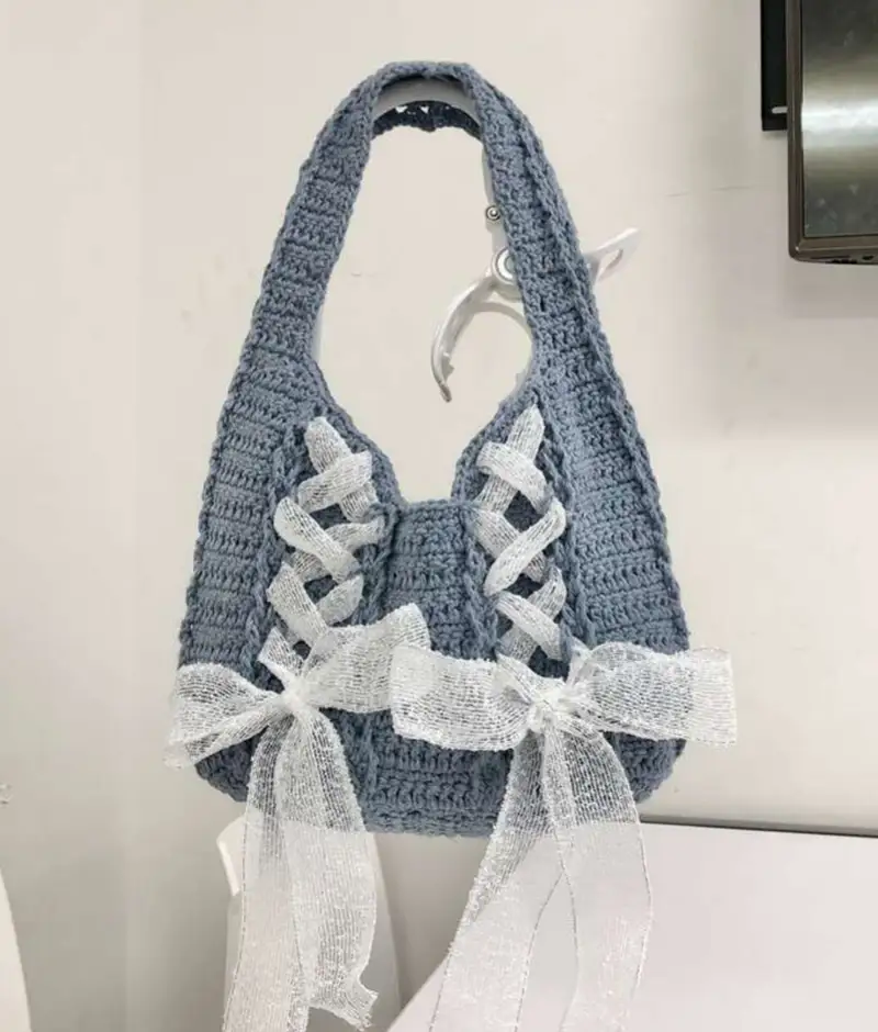 Complimentary Advanced crochet pattern: Cinta Bag Crochet Pattern - Simple to follow guide