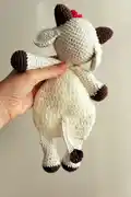 Cuddle Me Cow Amigurumi Pattern step 2 - assembly progress
