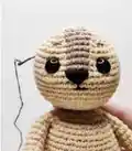 Lion Gryffin Amigurumi Pattern step 3 - details and accessories