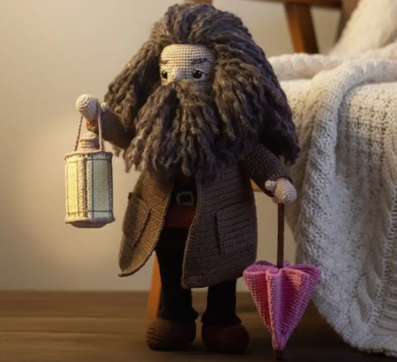 Complimentary Advanced crochet pattern: Giant Forester Hagrid Amigurumi Pattern - Simple to follow guide