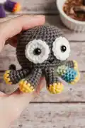 Octopus Surprise Amigurumi Pattern step 1 - construction progress