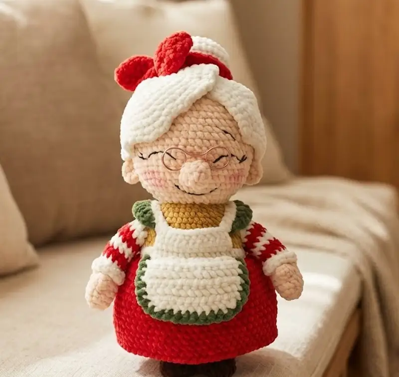 Complimentary Intermediate crochet pattern: Mrs. Claus Granny Amigurumi Pattern - Simple to follow guide