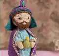 Three Wise Men Amigurumi Pattern step 3 - details and accessories