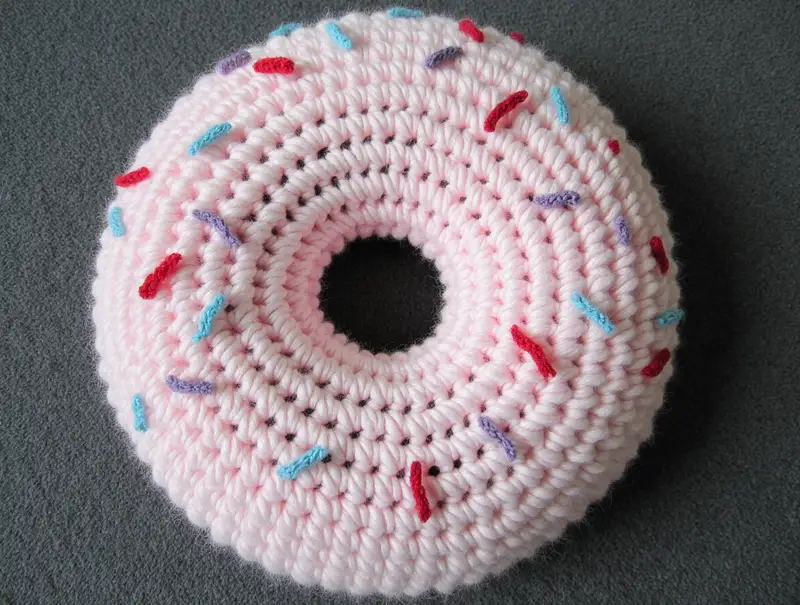 Complimentary Intermediate crochet pattern: Crochet Donut Pillow Pattern - Simple to follow guide
