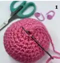 Appletosaurus Fruit Dinosaur Amigurumi Pattern step 2 - assembly progress