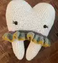 Tooth Fairy Amigurumi Pattern step 3 - details and accessories