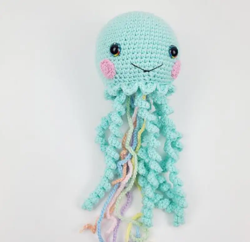 Complimentary Intermediate crochet pattern: Adorable Jellyfish Crochet Pattern - Simple to follow guide