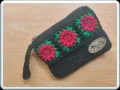 Retro Blossom Crochet Zipper Pouch Pattern step 1