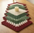 Crochet Christmas Granny Stitch Table Runner Pattern step 2