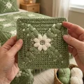 Crochet Flower Granny Square Bedspread Pattern step 3