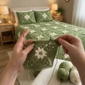 Crochet Flower Granny Square Bedspread Pattern step 4